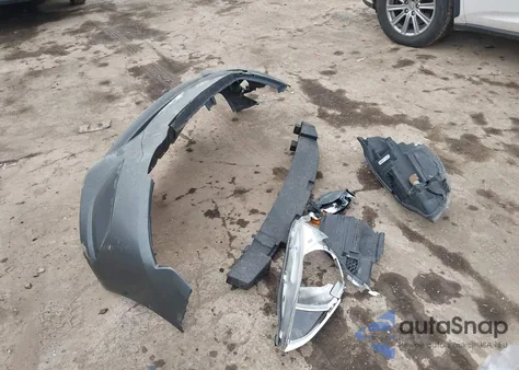 2018 Nissan Versa 1.6 Sv z USA, uszkodzony, nr VIN 3N1CN7AP9JL862739